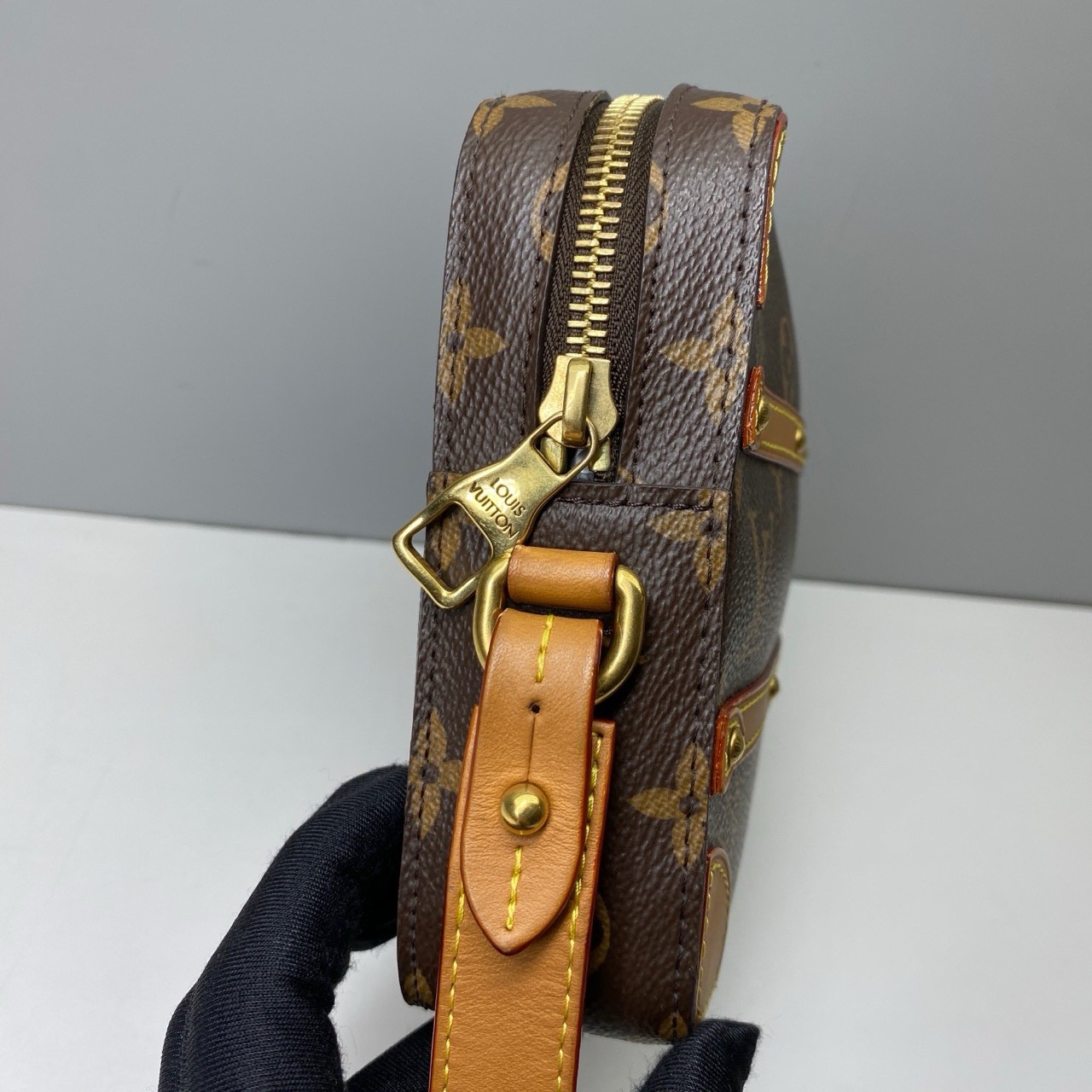 Louis Vuitton Pre-Owned Authentic Softtrunk Clutch Free Shipping 21x15x5cm