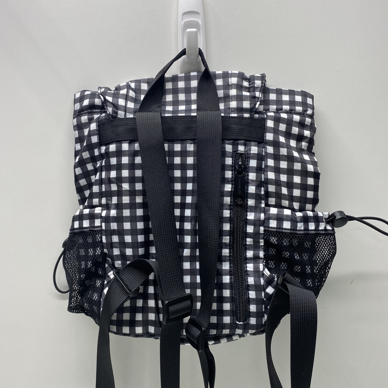 Vanwalk Black White Gingham Checkered Drawstring Backpack Mesh Pockets