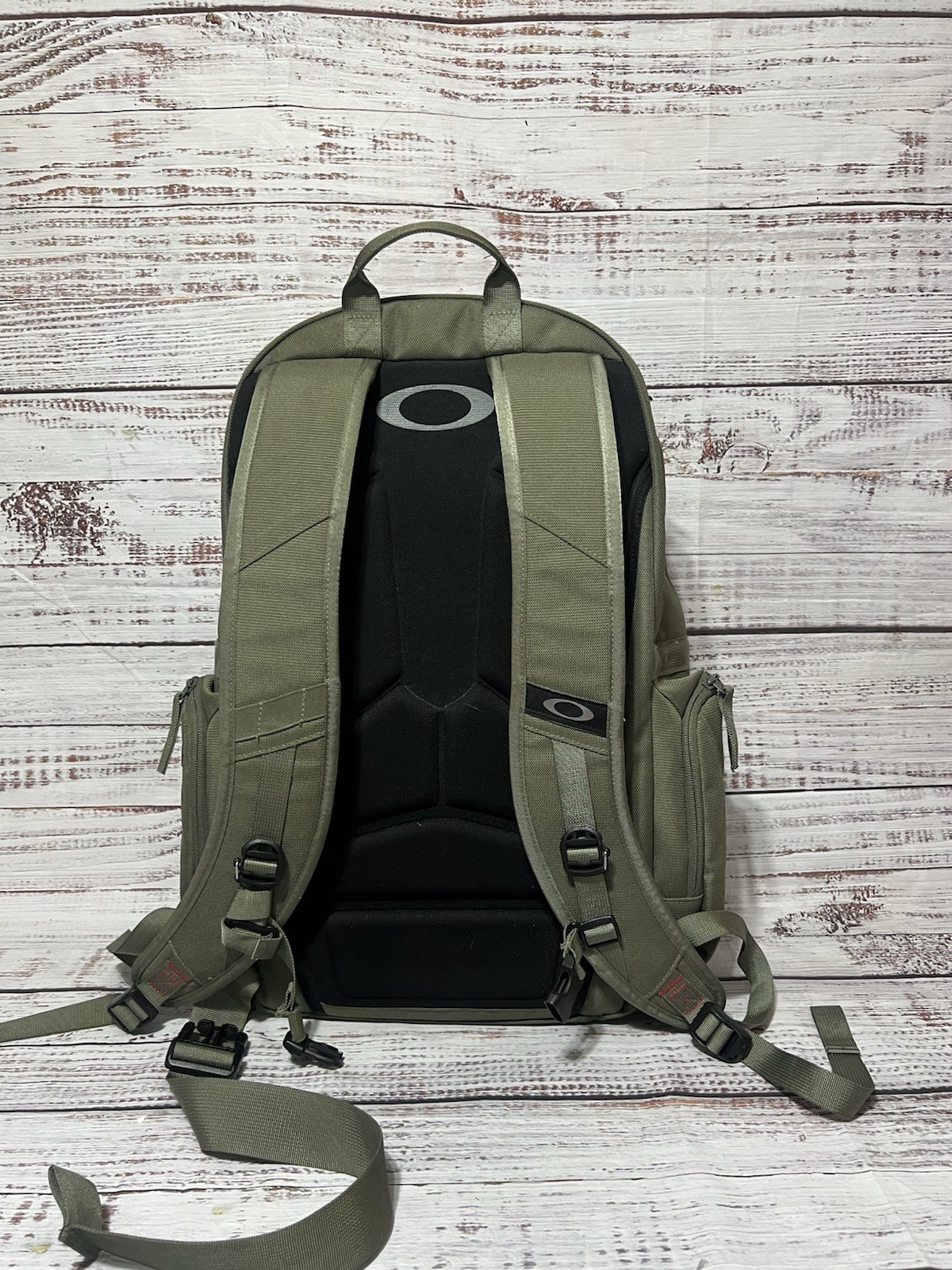 OAKLEY CHAMBER RANGE BACKPACK RARE Green Elite Special Forces Transport Day Pack