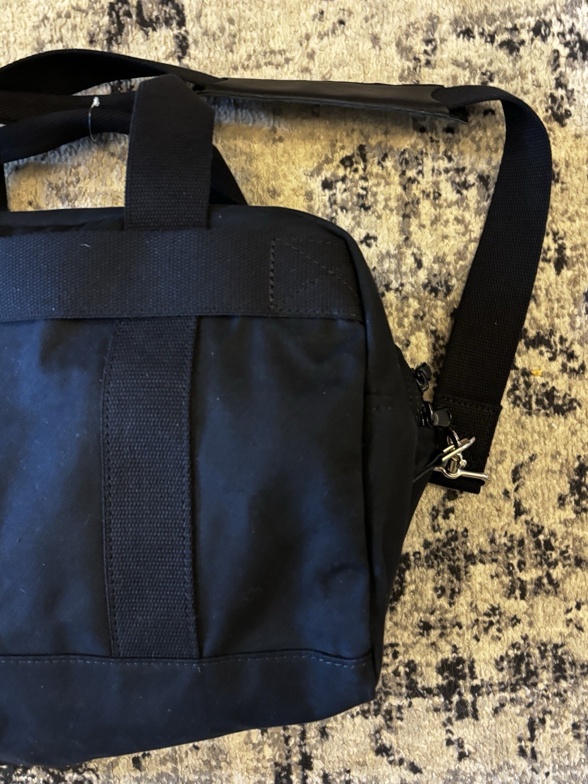 Duluth Pack Cirrus Black Duffel with Parachute Lining