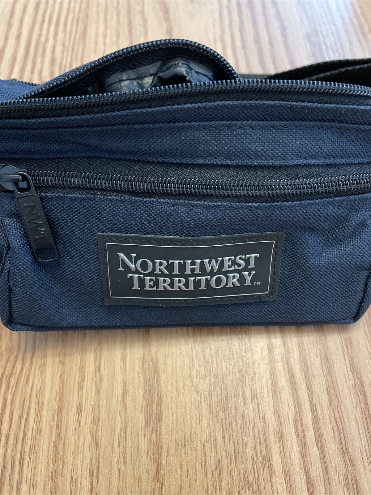 Northwest Territory Waist Pack Blue Multi Zipper Pouch Pack RN13-2701649 