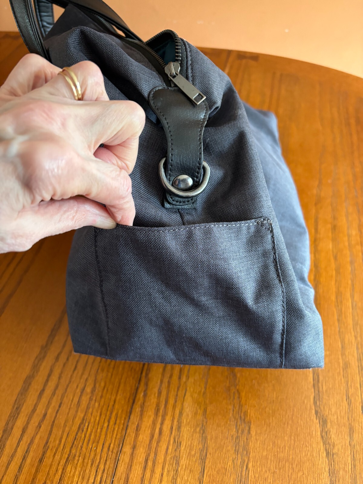 EPIC – Gray / Black Duffle Bag – EXCELLENT PRICE !!!