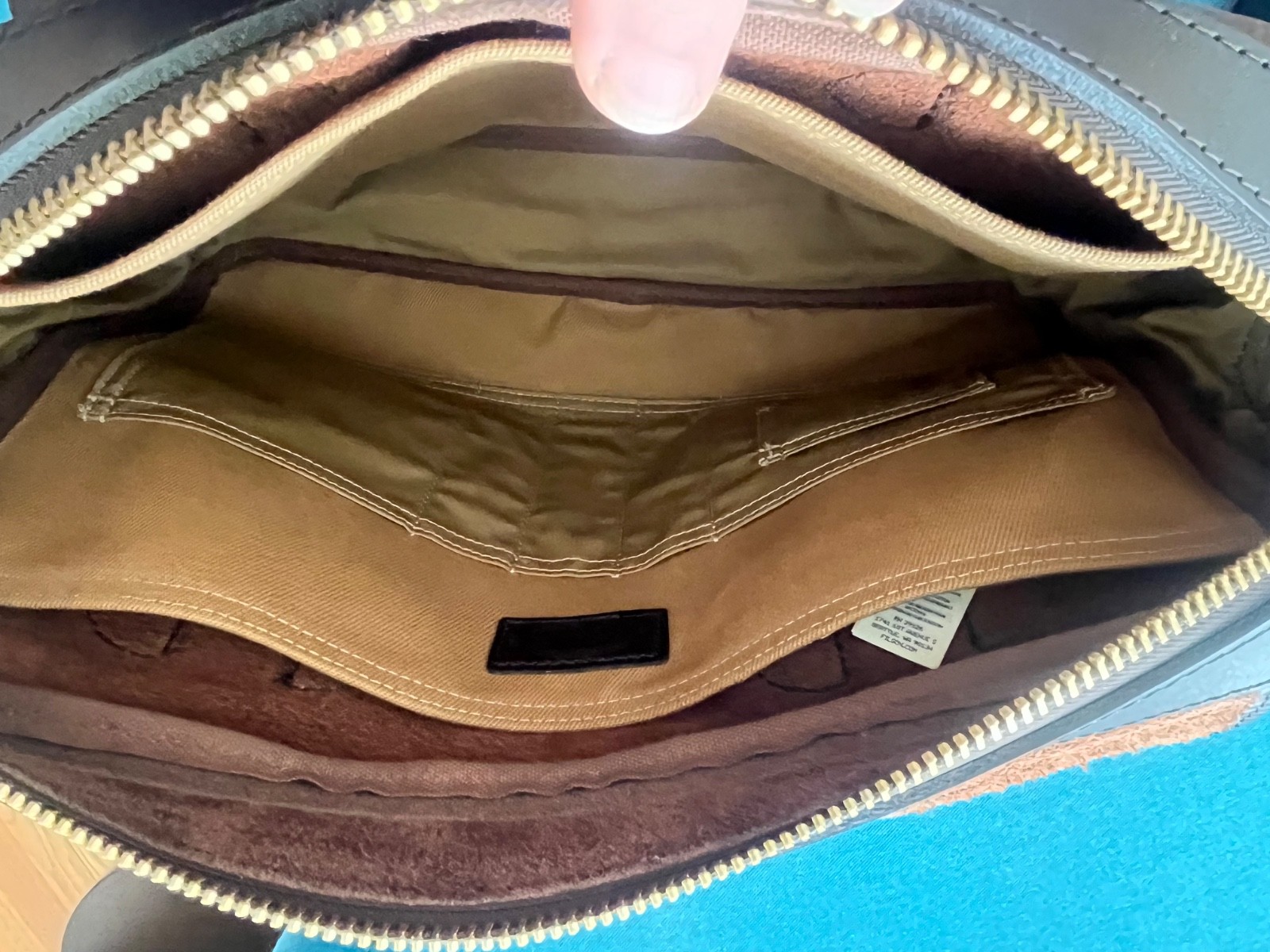 FILSON HERITAGE LEATHER BRIEFCASE, EXCELLENT CONDITION, MADE IN USA