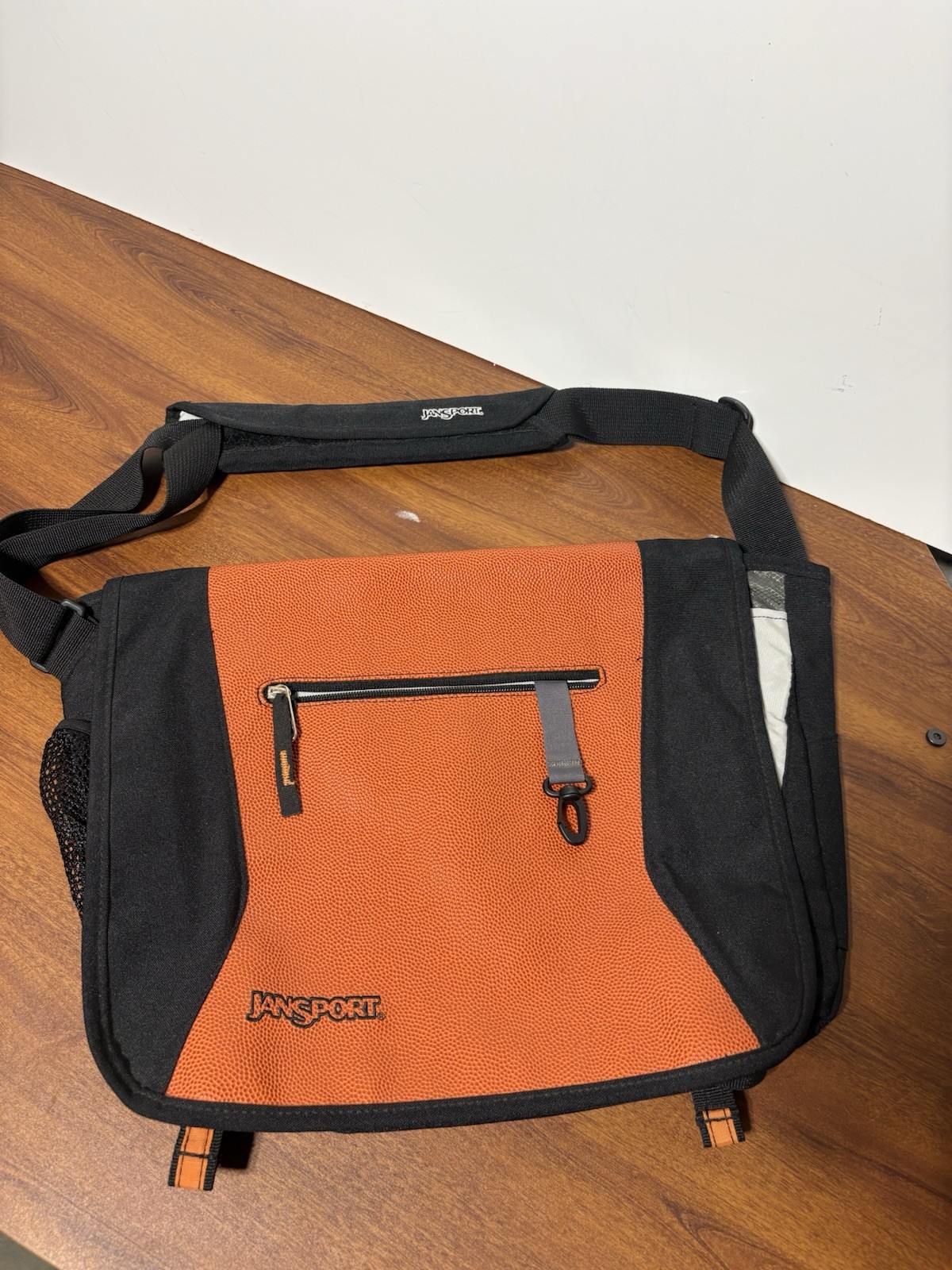 Vintage 90s JanSport Computer Messenger Basketball Texture Bag School College