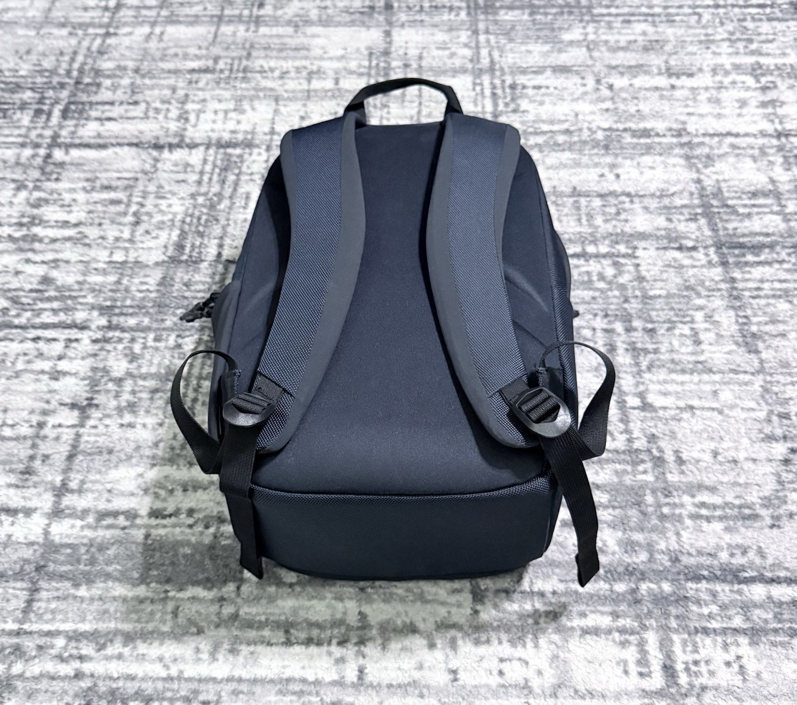 Ten Thousand Training Pack 15L Backpack Bag Nylon Navy Blue Travel Gym
