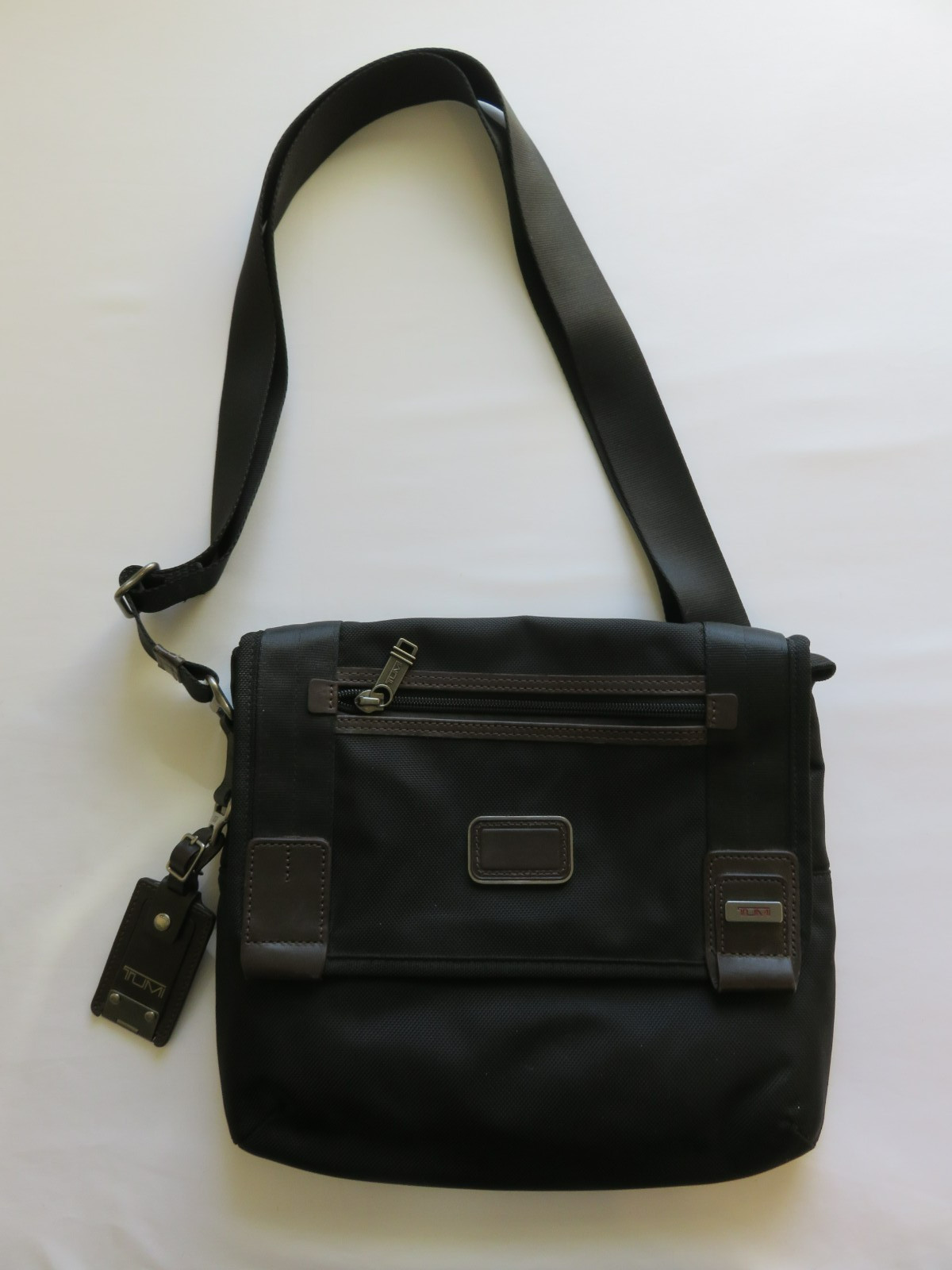 TUMI Alpha Bravo Beale Mini Messenger Bag Black Ballistic Nylon Crossbody 22371