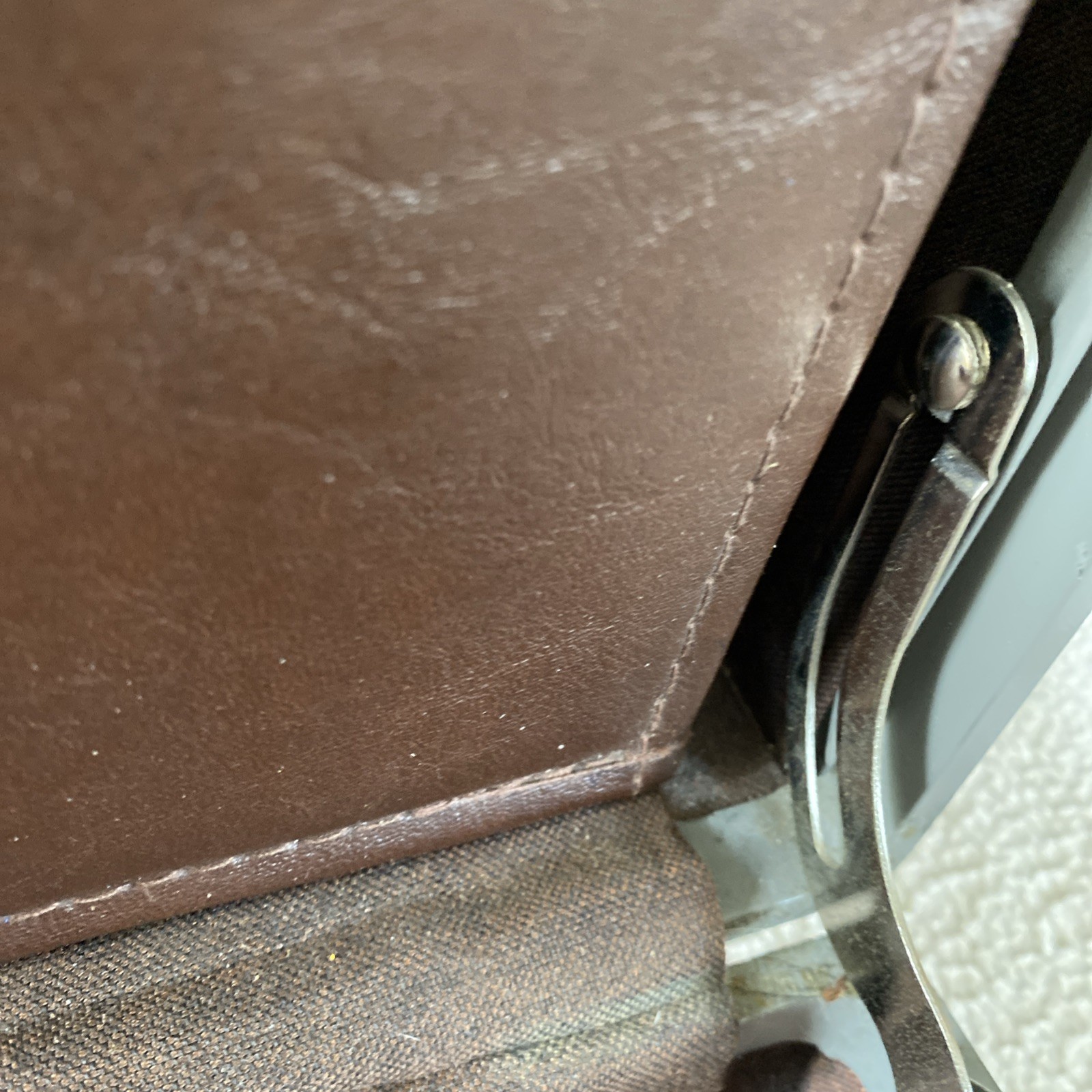 Vintage Samsonite Classic IV Hard Shell Attache Brief Case Brown With Key Locks