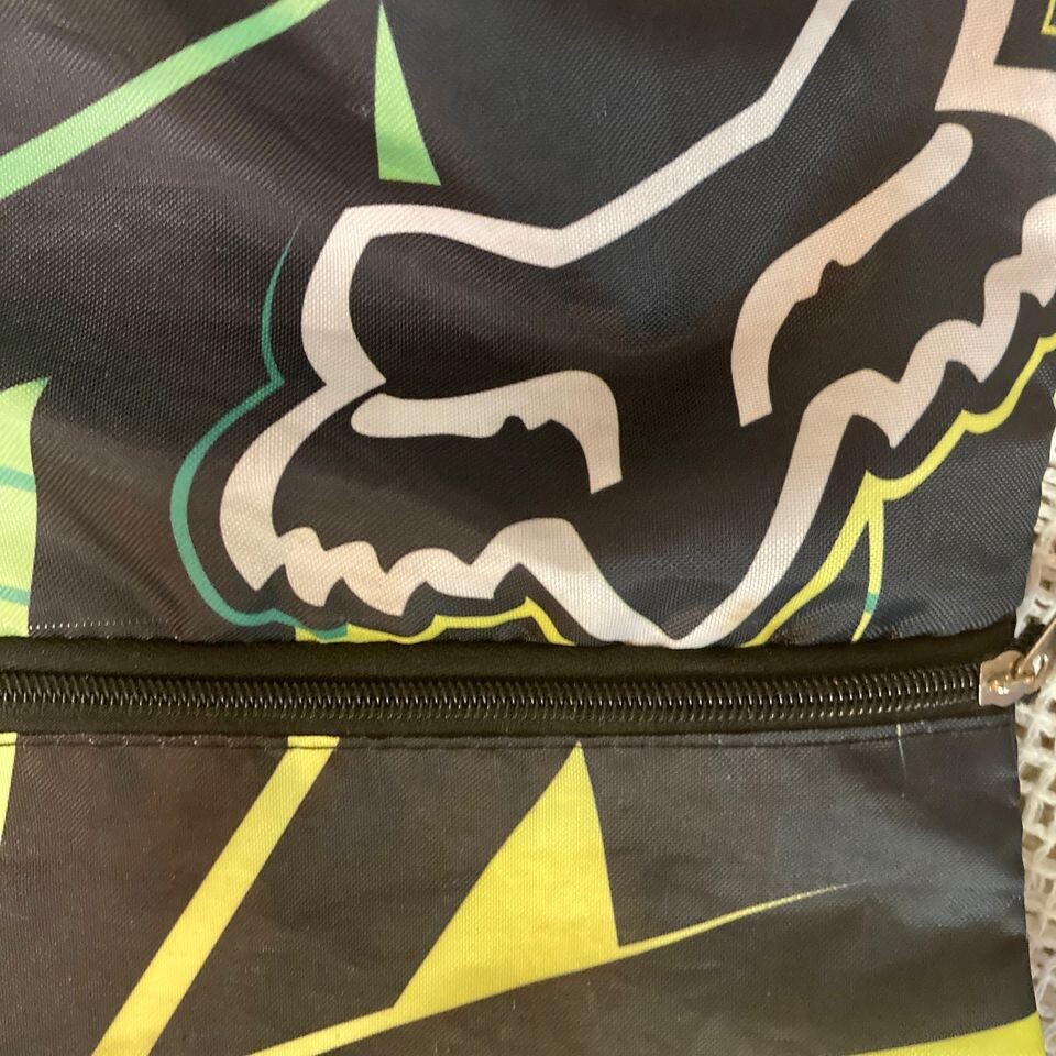 BUCKLE Backpack FOX Logo Ultra Lightweight Nylon LOGO Fox Green Yellow Unisex