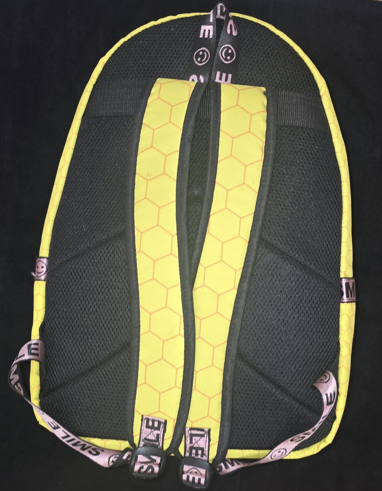 Backwoods Brand Banana Backpack Shoulder Tablet Bag Multi-Zipper And Pockets
