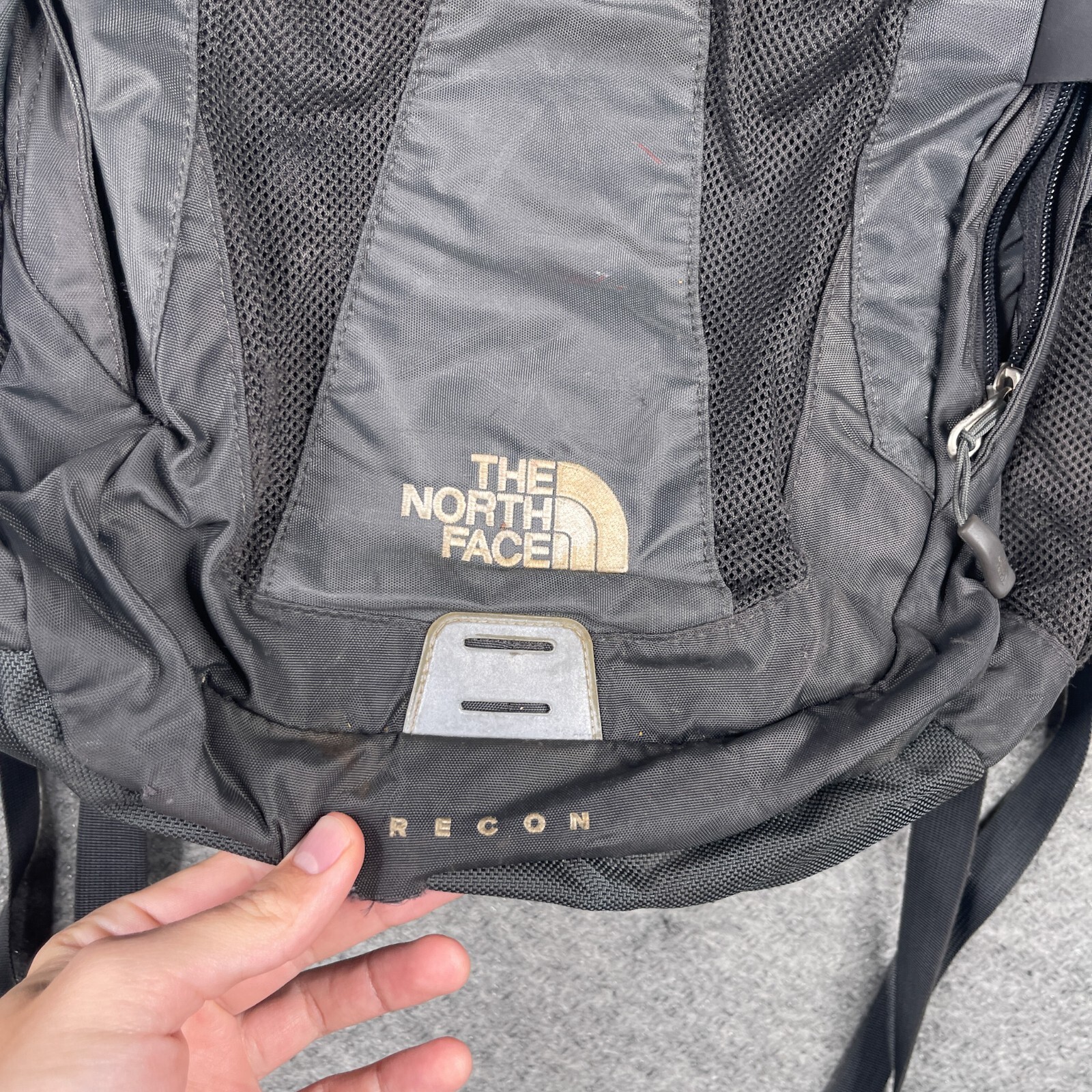 The North Face Recon Backpack Padded Hiking Travel School Laptop Grey