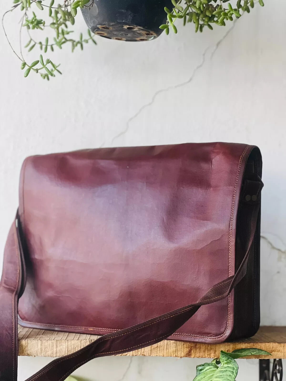 RUSTIC Comman Bag Crossbody Genuine Leather Laptop Messenger Bag