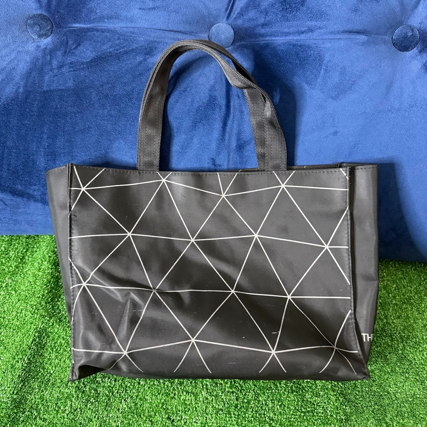 The Dali Museum Enigma Pattern Black Tote Bag Iconic Architectural Glass Windows