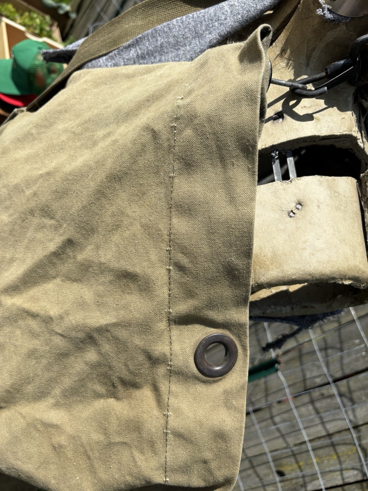 VTG Army Expedition Duffel Bag Thrashed Retro Classic USA Camo