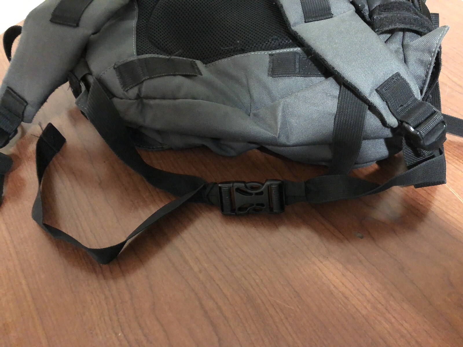 Oakley Shadow Mechanism