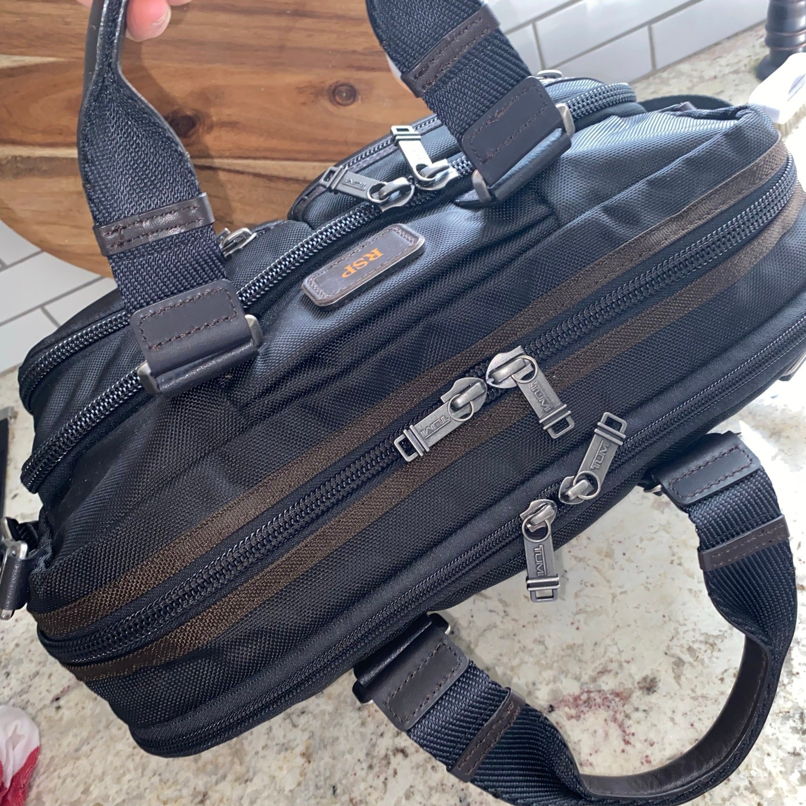 TUMI $399 Alpha Bravo Andersen Slim Commuter Briefcase Black Brown EUC