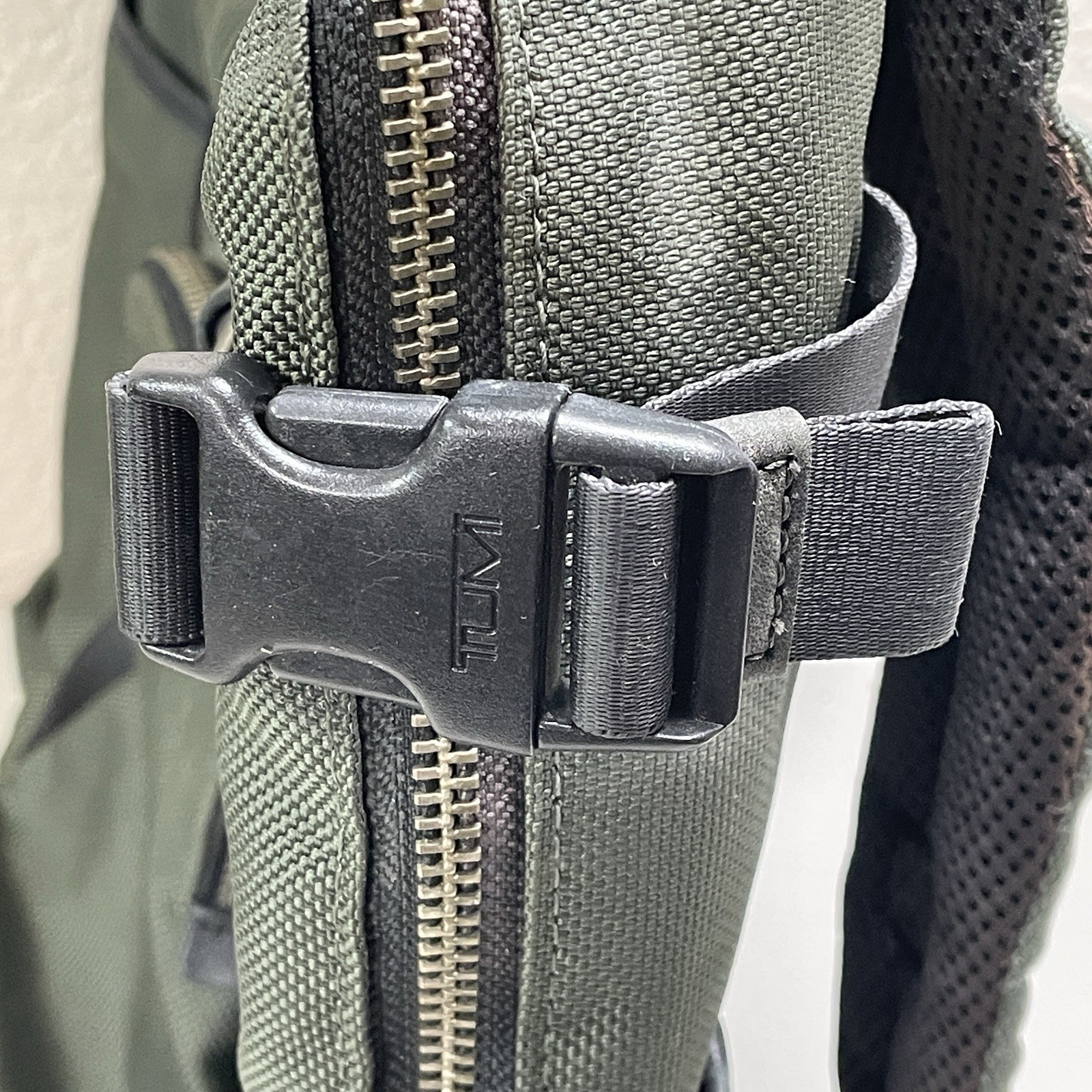 Tumi Alpha Bravo Lejeune 2 Way Backpack – 22380SPH – Green **Flaw Read**