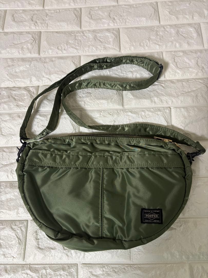 Authentic Porter Yoshida Kaban Oval Shoulder Bag Nylon Green 32cm Large Capacity