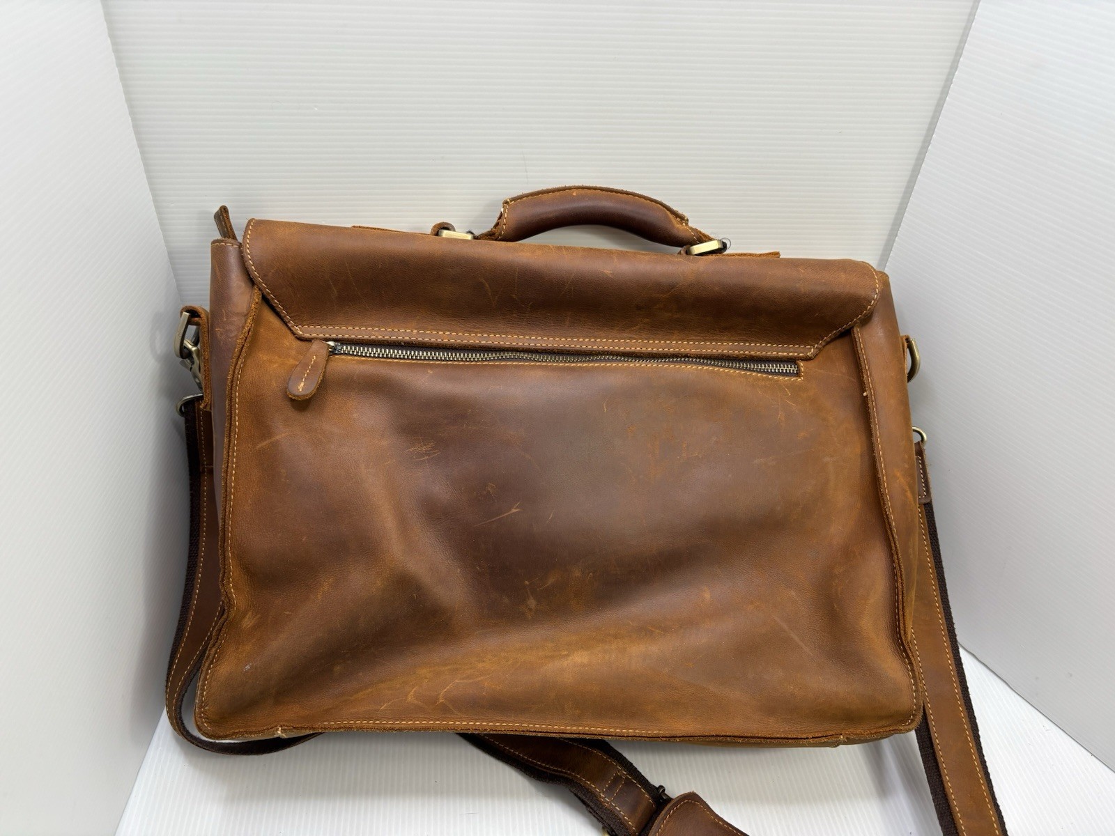 KATTEE Brown Leather Briefcase Messenger Laptop Bag – Excellent – 16” x 13”