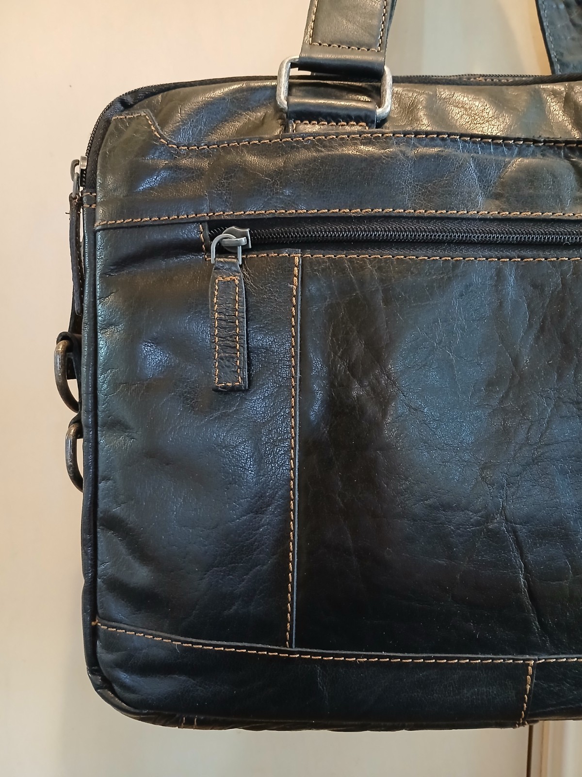 Jack Georges Voyager Buffalo Leather Soft Briefcase, Zip-Top w Strap, Black New