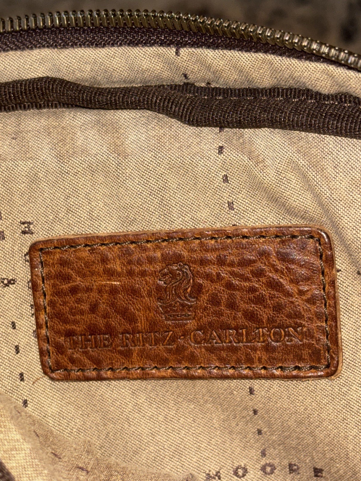 Moore & Giles Leather Tech Pocket In Titan Milled Honey Laptop Travel Bag