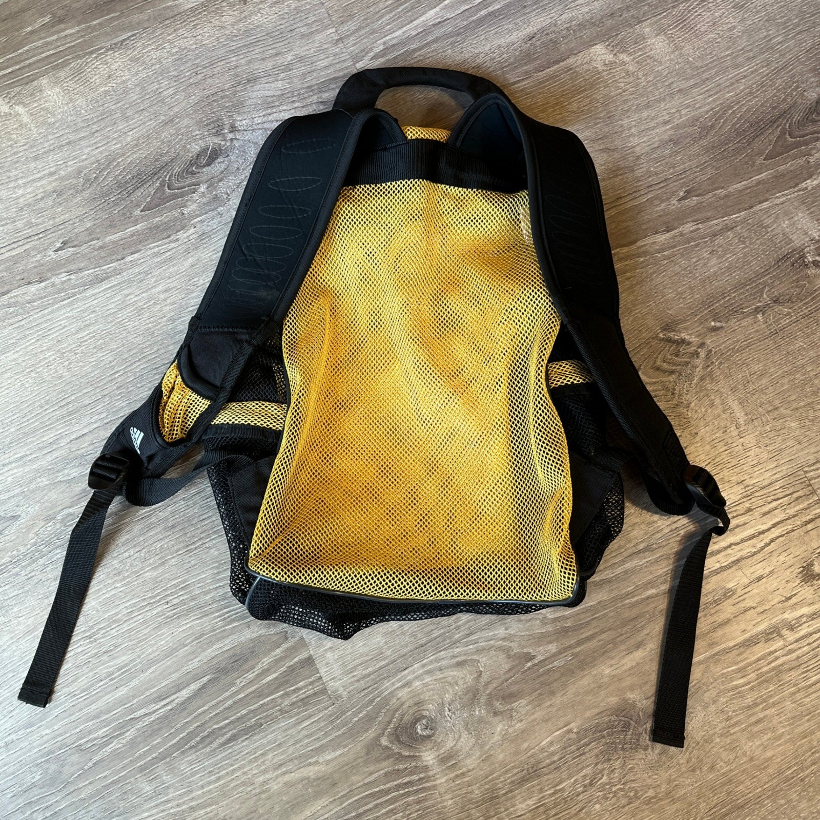 Adidas Mesh Backpack Yellow Black Vintage Sporty School Gym Bag RN90288