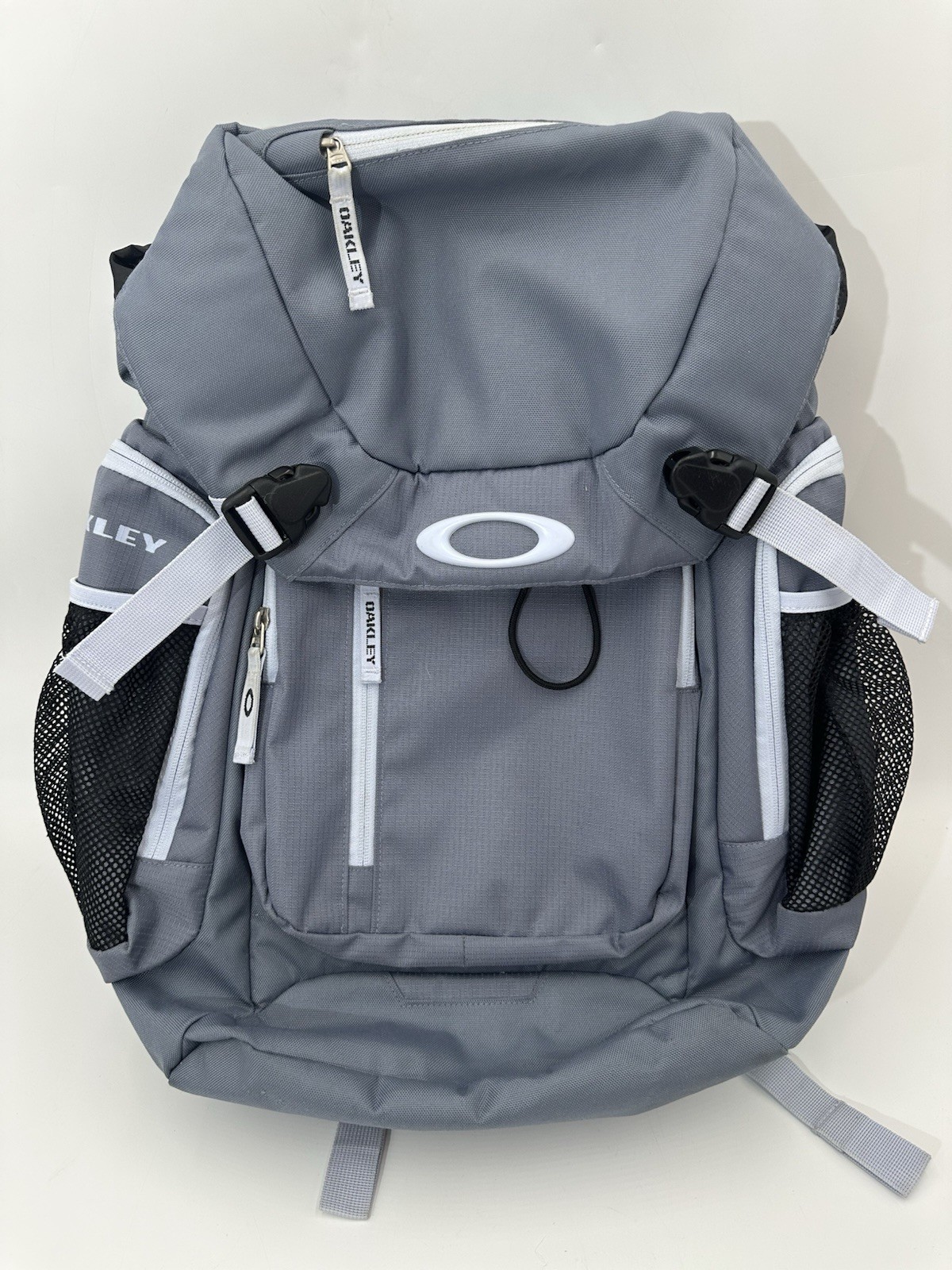 Oakley Backpack Max Load Pack 30L Bag With Laptop Compartment in Grey