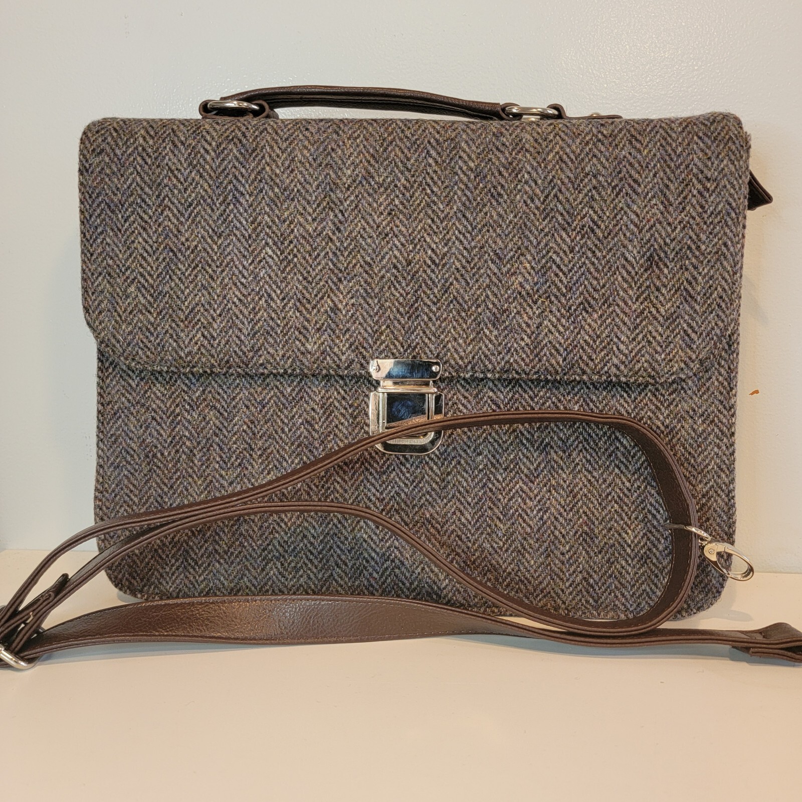 Glen Appin Harris Tweed Work Bag Green Leather Strap Flip Top Briefcase Shoulder