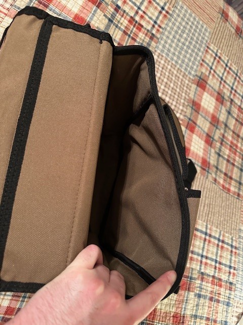 Duluth Trading Company Large Brown and Black Canvas Messenger Bag NWD