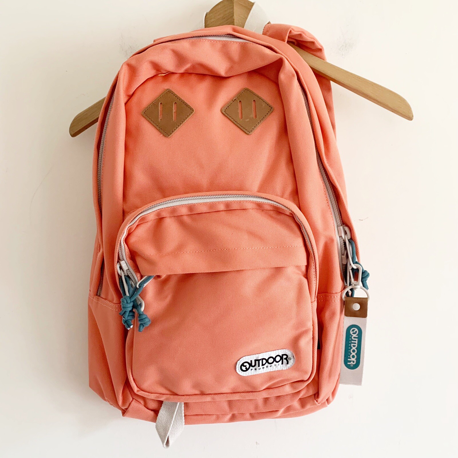 Sierra Day Pack by Outdoor Products | Backpack for Women & Men | Langoustino