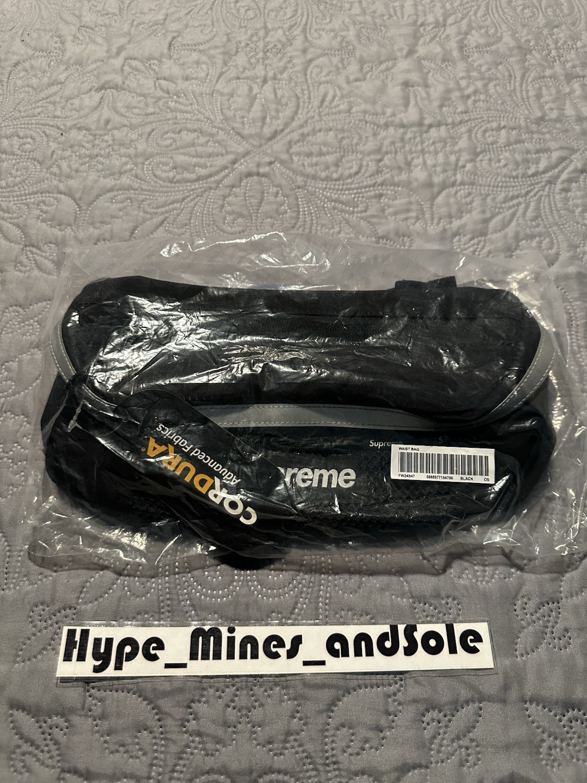 New in Bag Supreme Waist Bag (FW24) Black