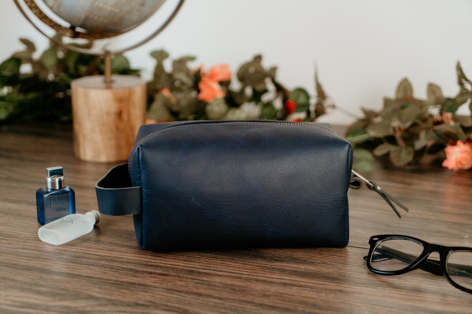 VELLAIRE Leather Toiletry Bag, Travel Toiletry Bag For Men, Men’s Toiletry Bag