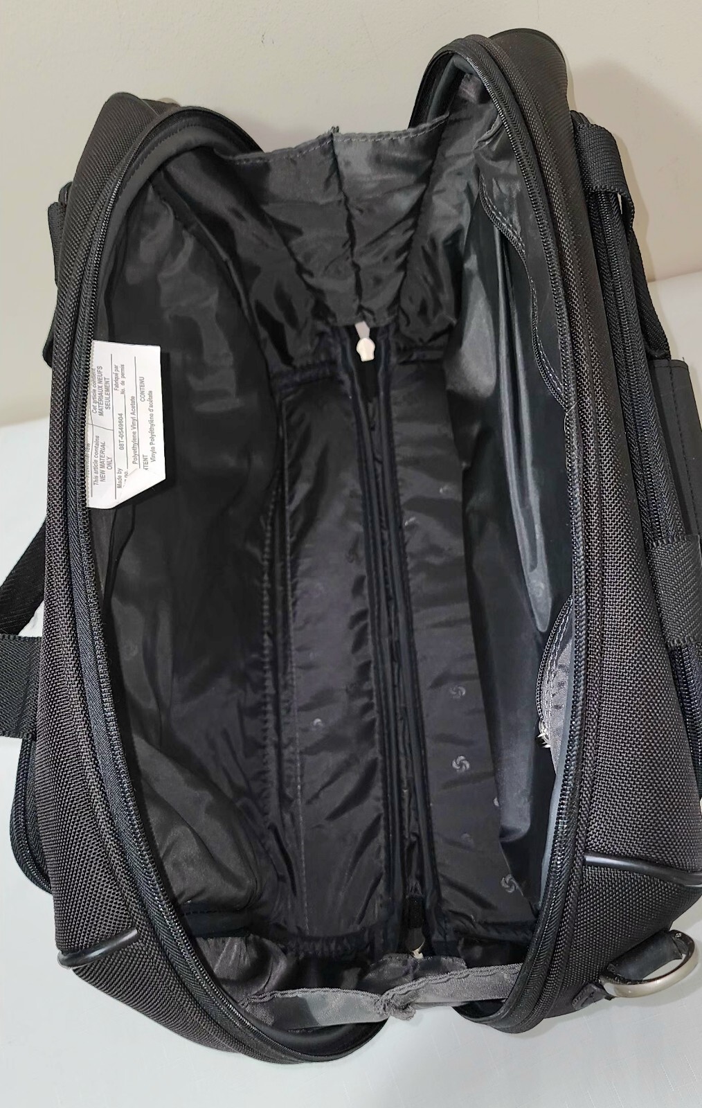 Samsonite Travel Black Laptop Briefcase MessengerBag,Fits 17” Polyethylene Vinly