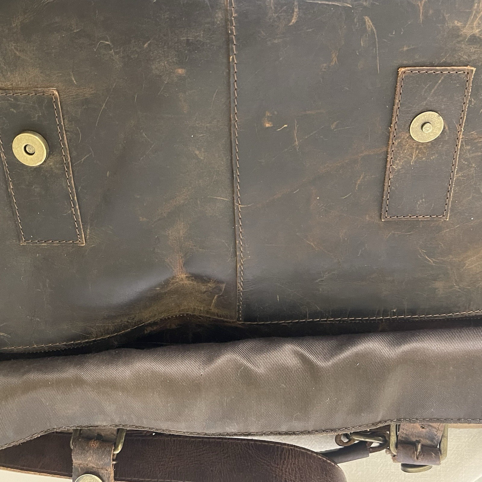 Moonster Buffalo Leather Briefcase 16” Laptop Messenger Bag Crossbody VG