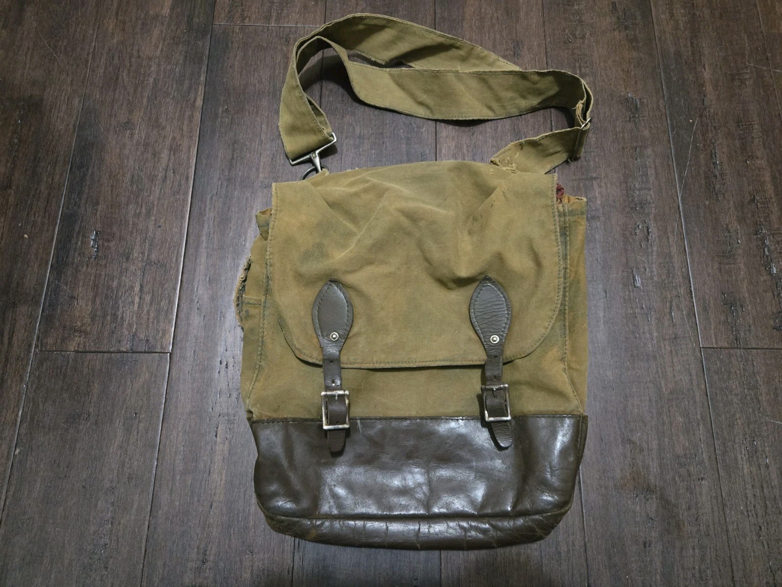 Vintage Canvas Woods Products Pack Sack Canada Satchel Messenger Rare