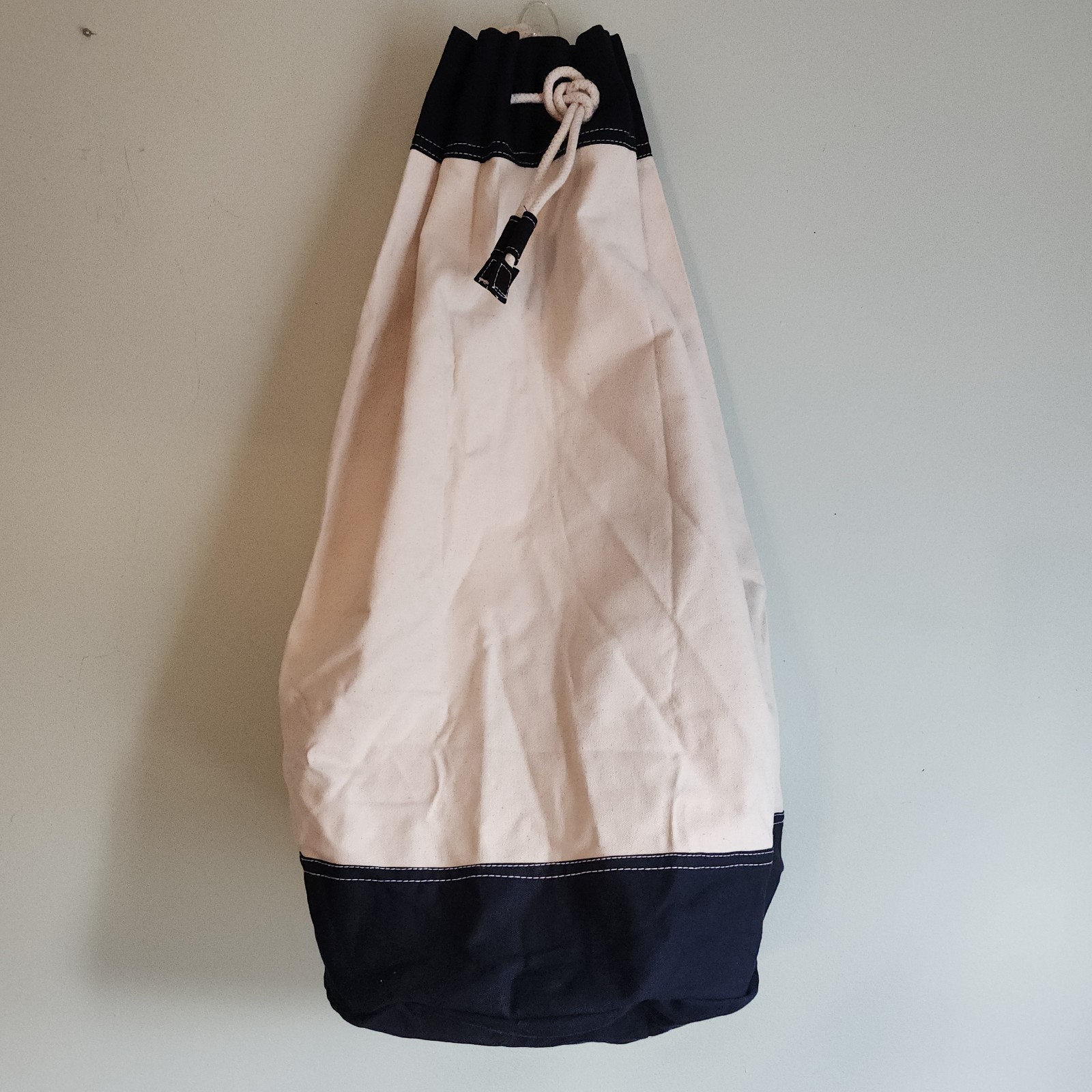 Vintage G.H. Bass Heavyweight Canvas Nautical Natural/Navy Cinch Duffle Tote 30″