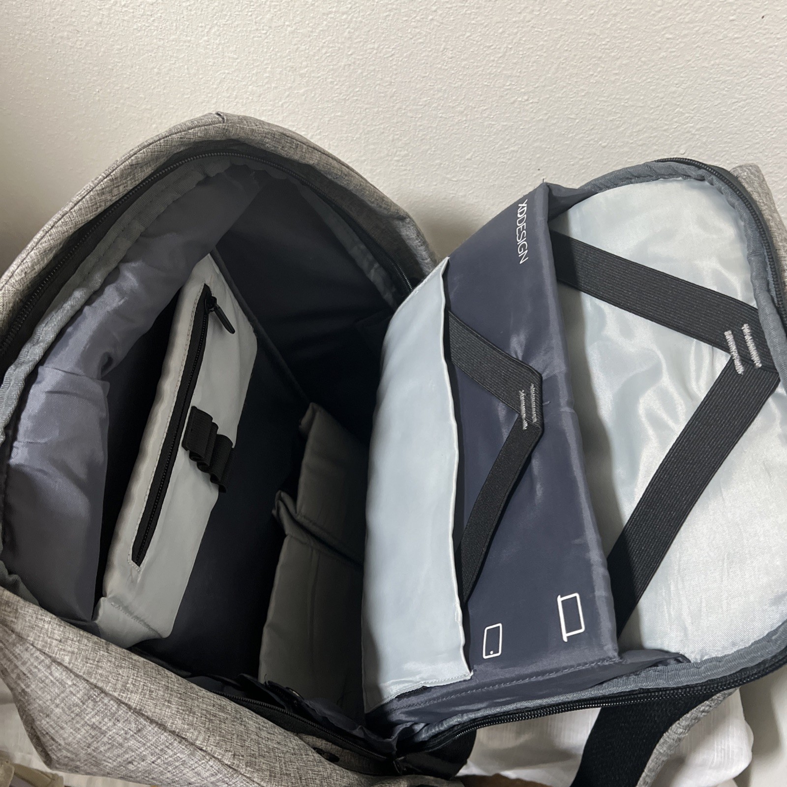 XD Design Bobby Backpack Anti-Theft Secure Travel Carry On Laptop Bag USB Port