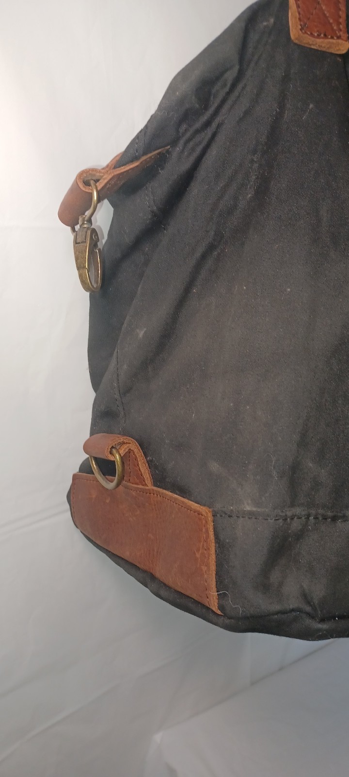 Duluth Trading Co Canvas and Leather Travel Duffle Bag Weekender Carry On Tote