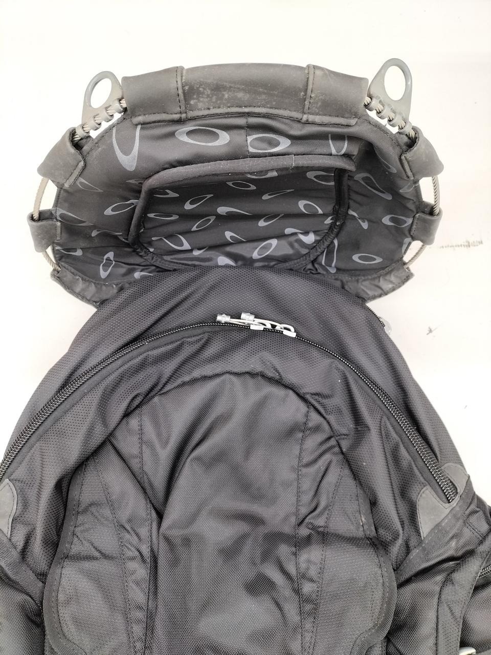 Oakley Bag Backpack Black Large Size 22.8in Multi Purpose Used