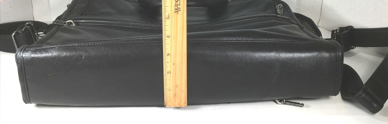 Tumi Black Leather MultiPocket Laptop Briefcase Model 96111D4-Heavily Distressed