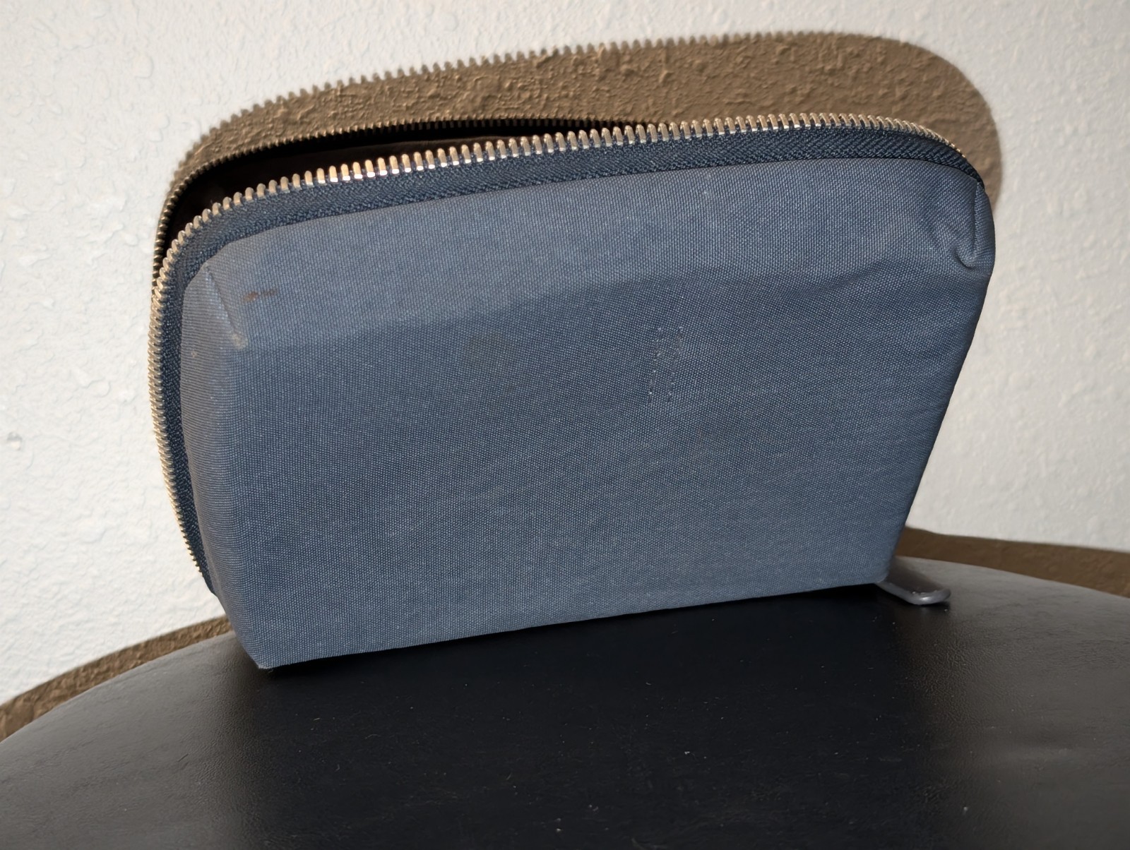 Navy Blue Bellroy Tech Kit Compact Tech Accessories Organizer Zipper Pouch Bag