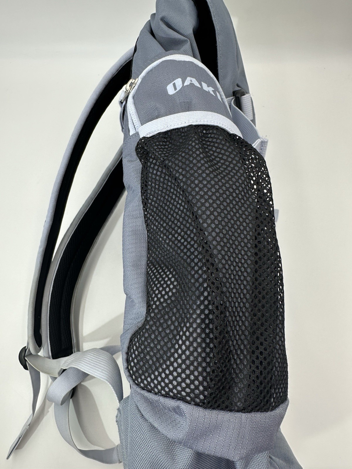 Oakley Backpack Max Load Pack 30L Bag With Laptop Compartment in Grey