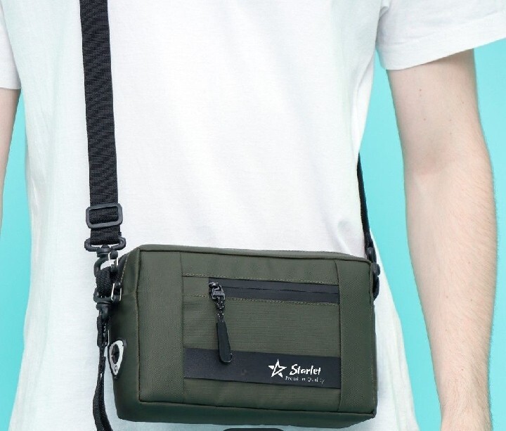 LATEST OVAL WATERPROOF MEN’S SLING BAG.