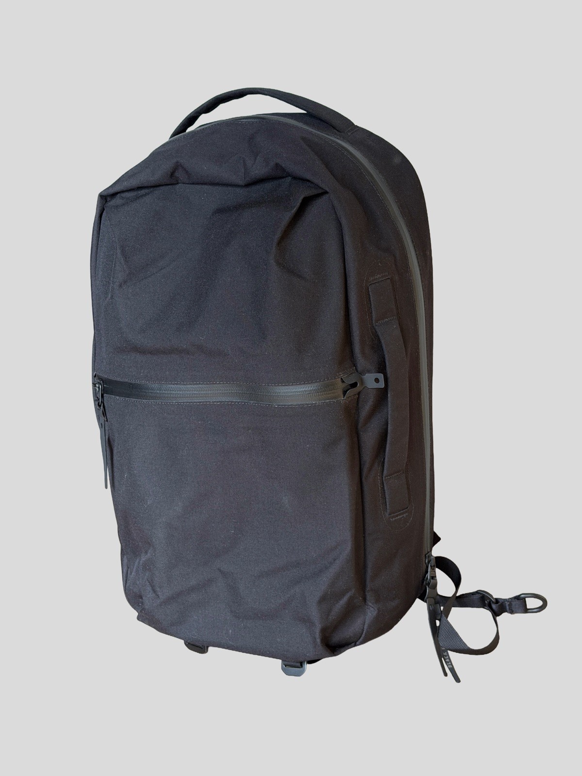 BLACK EMBER Shadow 26L Backpack Jet BLK