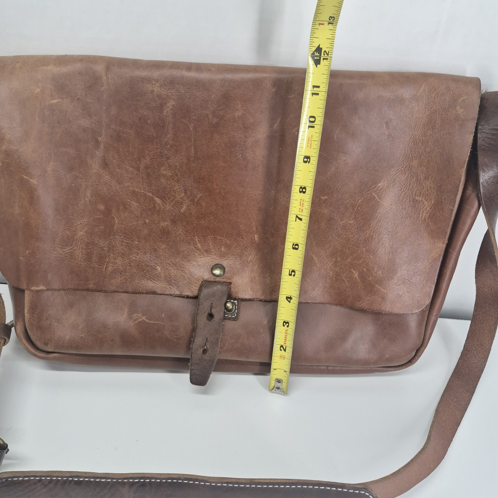 Whipping Post WP Standard Large Leather Brown Distressed Messenger Bag