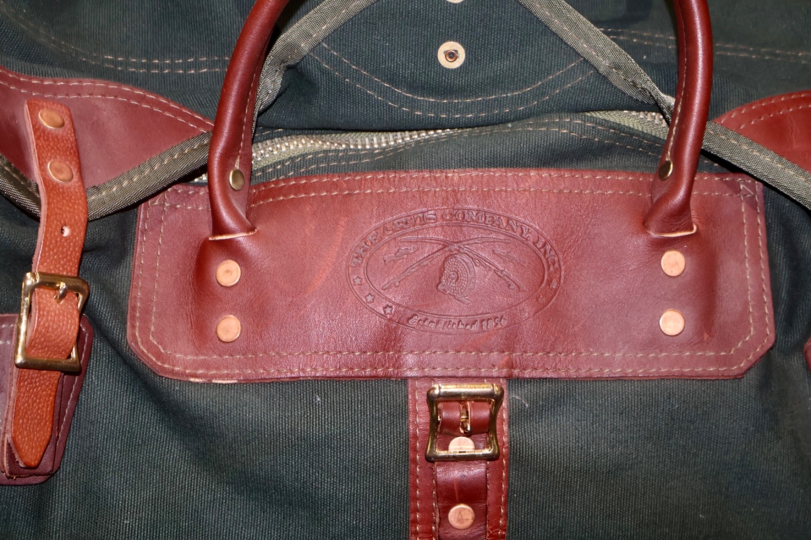 Vintage Orvis Battenkill Duffle Bag With Shoulder Strap 18″x10″x10″ Made in USA