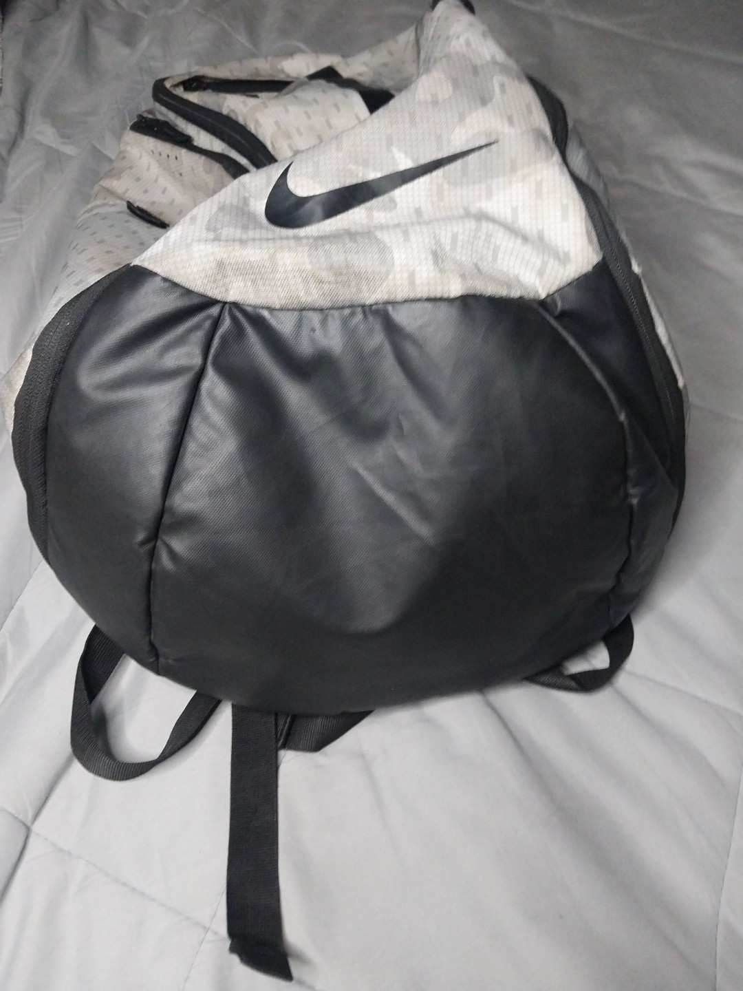 Nike Hoops Elite Pro Basketball Backpack Wolf Grey Camo Free Shipping