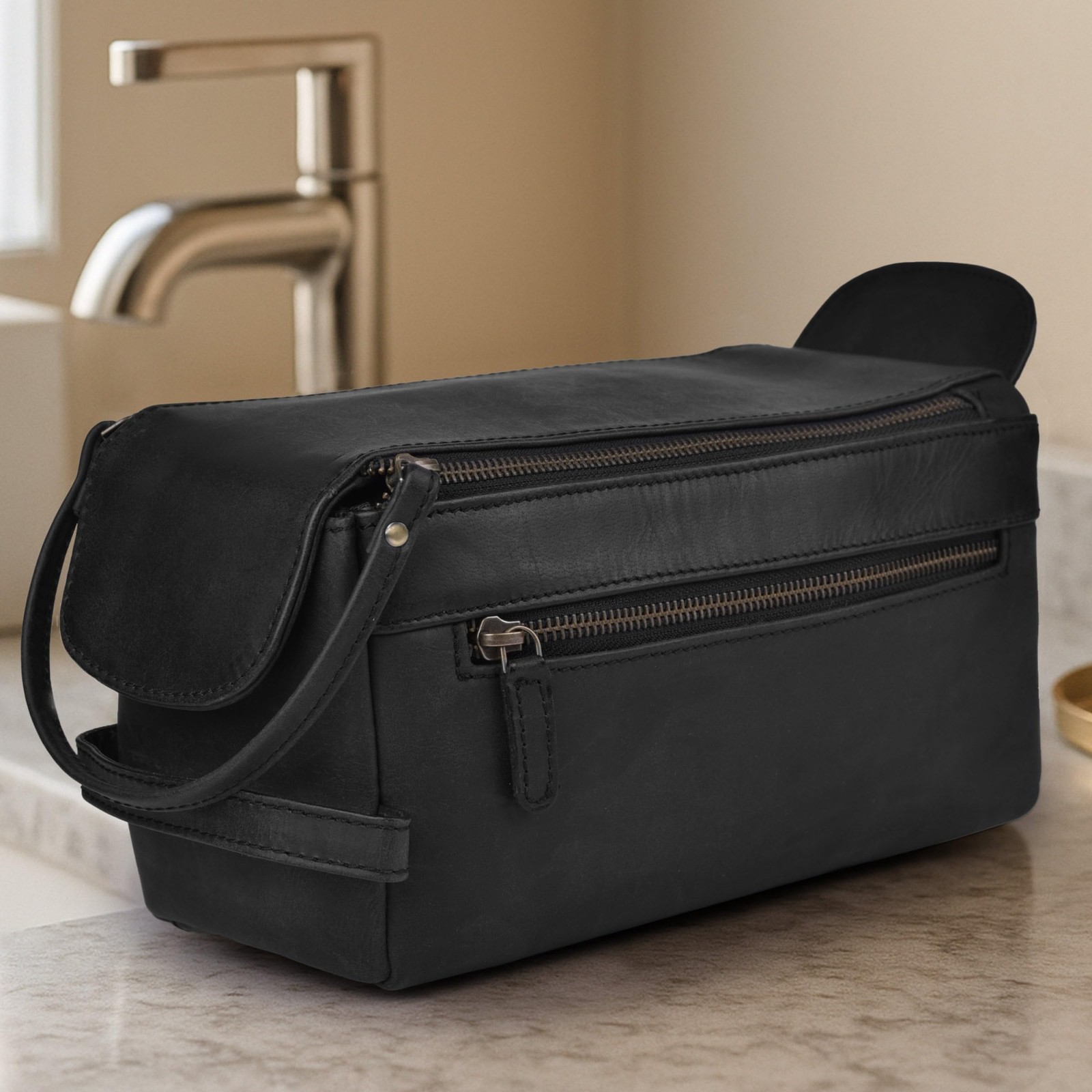 Full Grain Leather Toiletry Kit for Men & Women 10″ x 5″ x 4.5″, Matte Black