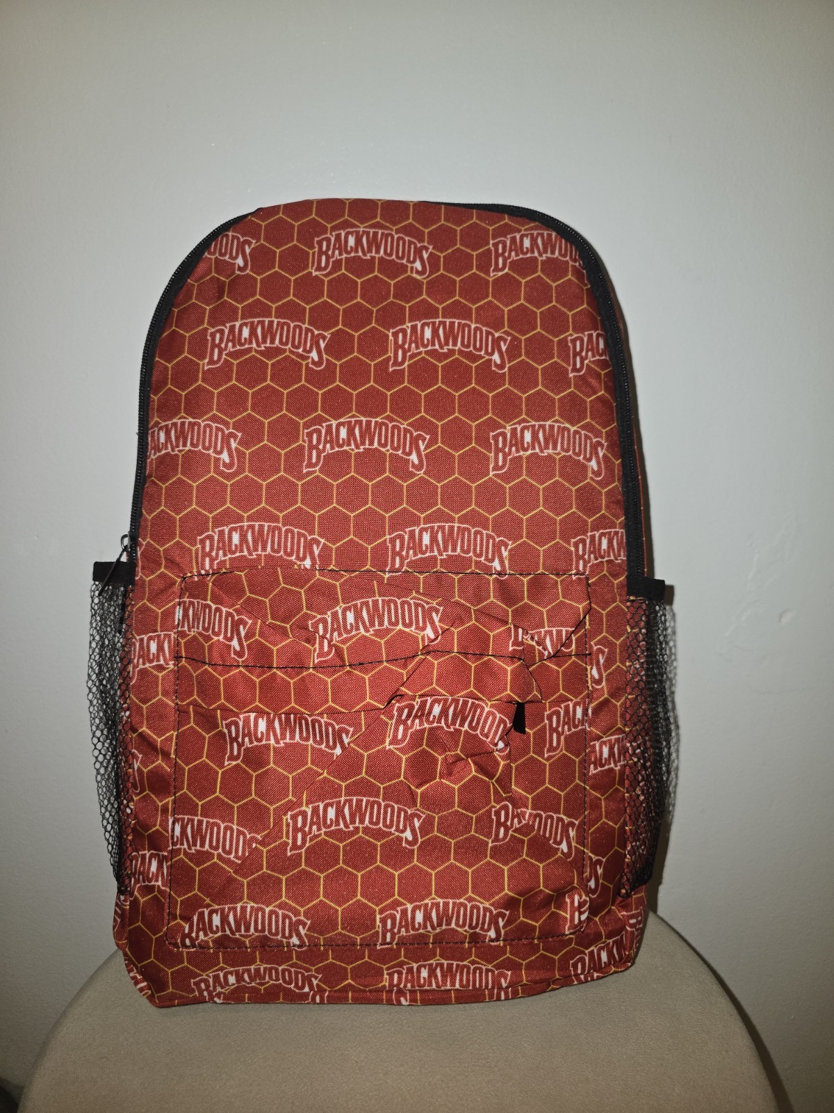 Backwoods Backpack Red Honeycomb Pattern Mesh Side Pockets New In Plastic