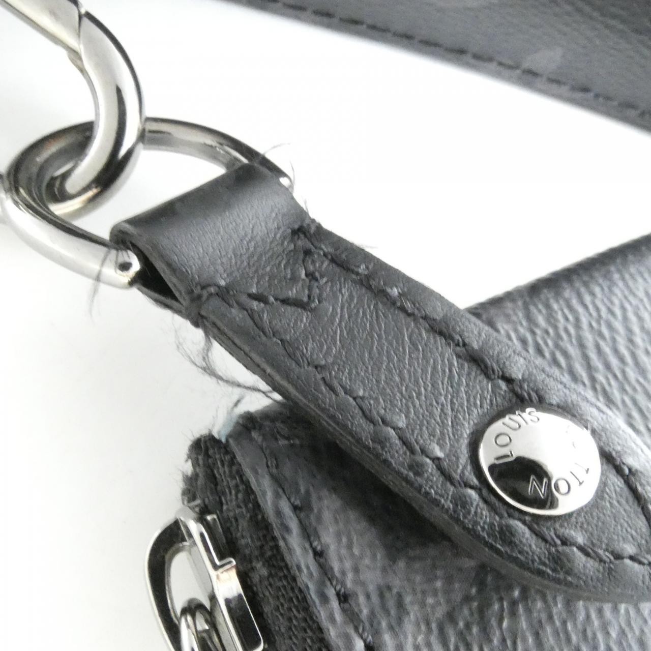 Authentic Louis Vuitton Monogram Eclipse Reverse Trio Messenger Shoulder Bag…