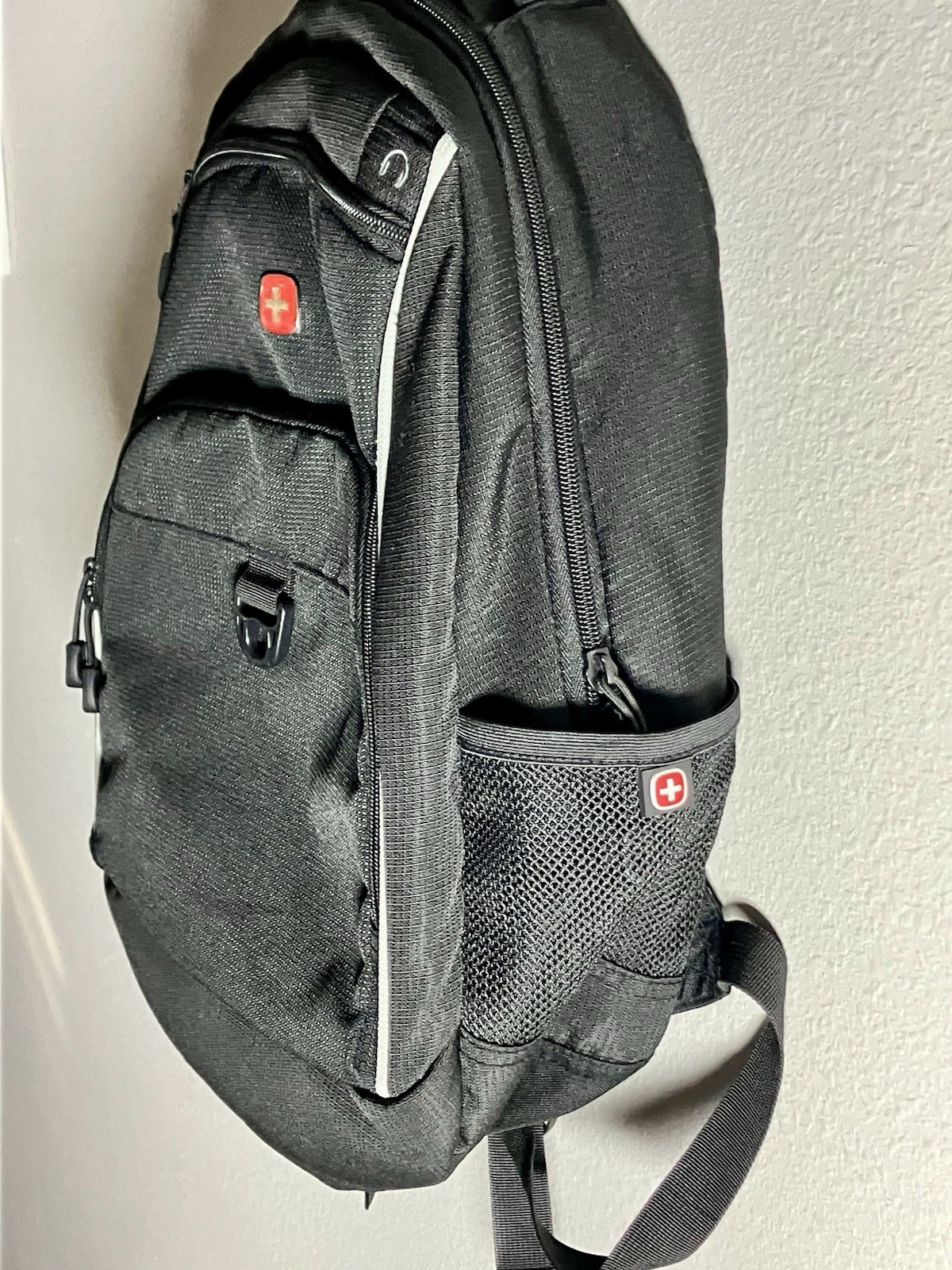 Swiss Gear Laptop Backpack Airflow Techno Travel Commute Black